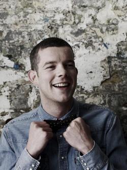 Latest photos of Russell Tovey, biography.