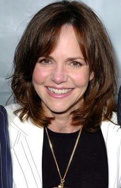 Latest photos of Sally Field, biography.