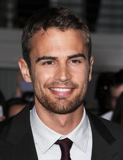 Latest photos of Theo James, biography.