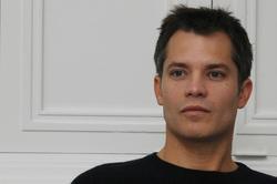 Latest photos of Timothy Olyphant, biography.