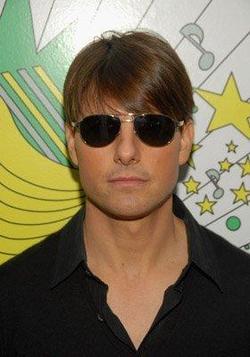 Latest photos of Tom Cruise, biography.