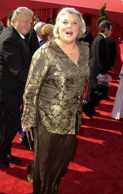 Latest photos of Tyne Daly, biography.