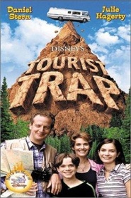 Tourist Trap - movie with Brendan Fletcher.
