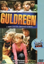 Guldregn is the best movie in Kamilla K?mpe filmography.
