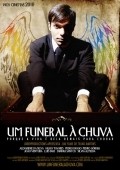 Film Um Funeral a Chuva.