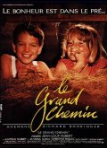Le grand chemin film from Jan-Lu Yuber filmography.