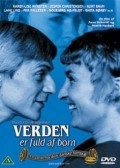 Verden er fuld af born - movie with Jesper Christensen.